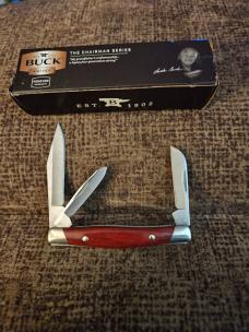 Buck 3320 Cadet Cerry Wood 
