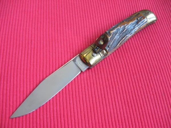 Vintage "OTHELLO" Red Stag Leverlock Switchblade Knife
