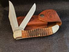 Case Black Bone Folding Hunter Knife red shield, new in sheath 2007,