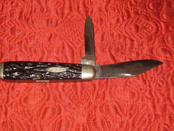 ROBESON 2 blade jack knife with Rough Black scales #622056