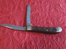 ROBESON 2 blade trapper w/ Delrin scales  Pattern number 622061