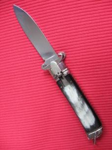 Vintage Italian Rare Model INDIANA Shell Puller Leverlock Switchblade Knife
