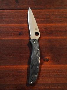 Spyderco Endura 4 (VG-10/FRN Scales)