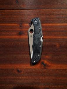 Spyderco Endura 4 (VG-10/FRN Scales)