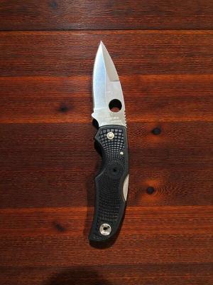 Spyderco Native - 1st Generation - (GIN-1 Steel/FRN Scales)
