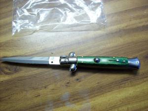Armando Beltrame Italian 9 Inch Automatic Stiletto Swivel Dagger Green Exotic Hardwood UNUSED!