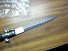 Armando Beltrame Italian 9 Inch Automatic Stiletto Swivel Dagger Green Exotic Hardwood UNUSED!