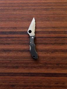 SpyderCo Ladybug 3 – (VG-10/FRN Scales)