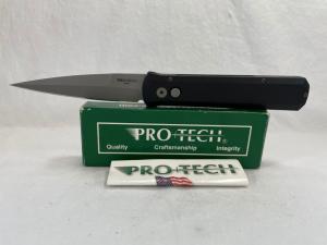 PRO-TECH USA 920 The Godfather Button Release Automatic w OMP Box