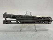 BLADE RUNNER SYSTEMS (BRS) Barebones Butterfly Bali Flipper w/ OMP Box