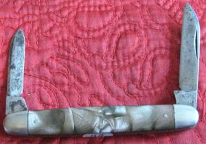 CATTARAUGUS 2 bl Pen knife with Pyremite scales Pattern 22684