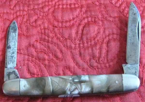 CATTARAUGUS 2 bl Pen knife with Pyremite scales Pattern 22684