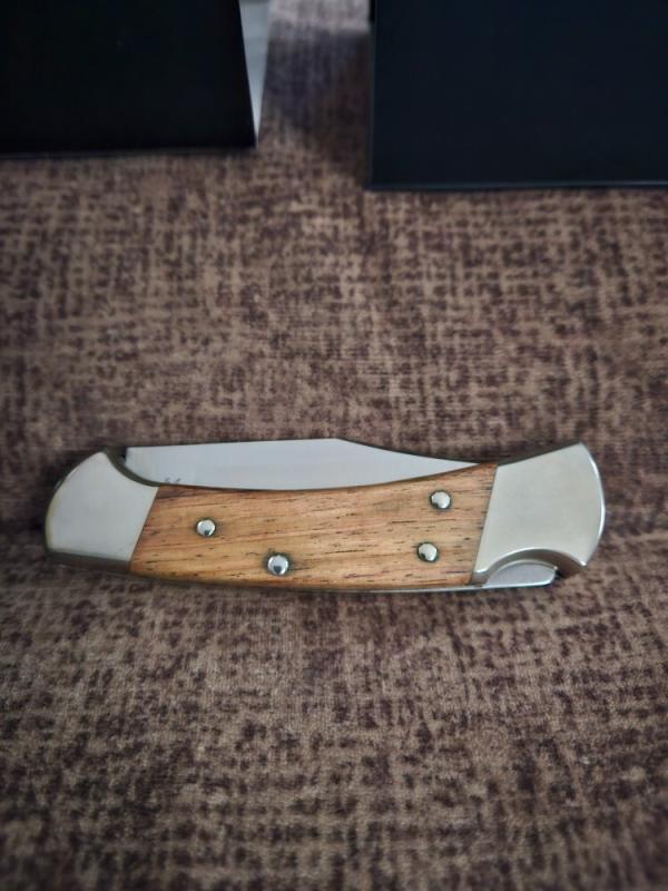 Buck 112RWS-B Stealth Run #06 Honduran Rosewood Magna Cut