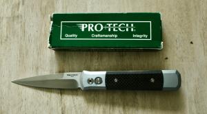 Pro-Tech 900CF Godfather Gray Aluminum Handles with Carbon Fiber Inlays