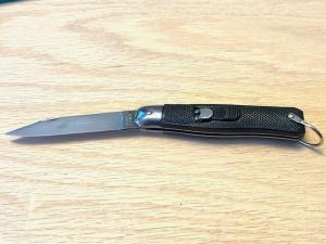 Automatic Deployment, Lock Knife, New and Unused, Entry Level
