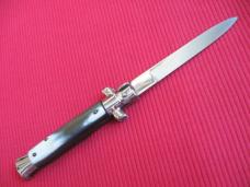 Vintage VIRGINIA Italian STILETTO Horn Switchblade Knife.