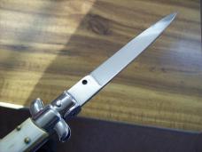 Renzo Beltrame 9 Inch Swivel Bolster Flat Ground Honey Horn Stiletto Looks UNUSED Fact. Edge!