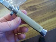Renzo Beltrame 9 Inch Swivel Bolster Flat Ground Honey Horn Stiletto Looks UNUSED Fact. Edge!