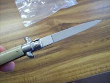 Renzo Beltrame 9 Inch Swivel Bolster Flat Ground Honey Horn Stiletto Looks UNUSED Fact. Edge!