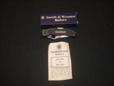 Smith and Wesson CH002SER Small Cuttin Horse in box