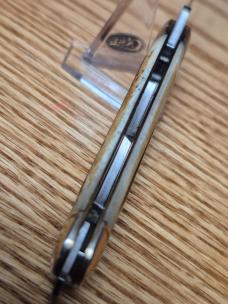 Great Eastern Cutlery GEC 681221, Cowhide Jig Bone White Owl Knife, Northfield UN-X-LD, New in Tube.