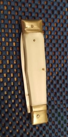 Vintage FES Rostfrei Lever Auto 7.5" White Pearlex