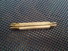 Vintage FES Rostfrei Lever Auto 7.5" White Pearlex