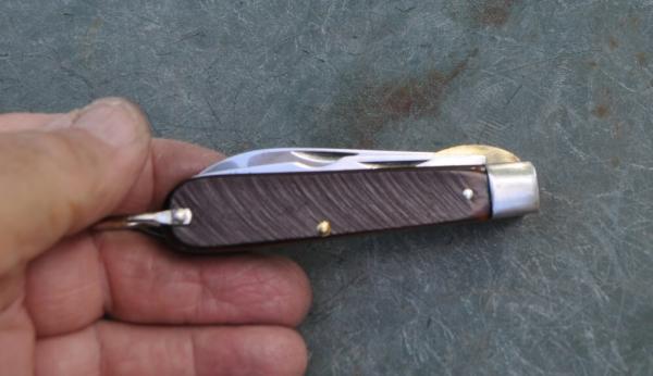 Boker USA Mint NOS Tree Logo With 9229 Brown Saw Cut Delrin 2 Blade 2nd Blade Liner Lock Bail Boker USA Mint NOS Tree Logo With 9229 Brown Saw Cut Delrin 2 Blade 2nd Blade Liner Lock Bail