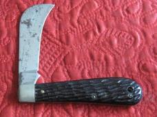 ULSTER "Hawk Bill" 1 blade knife Jigged Black scales.  Pat no. 18S