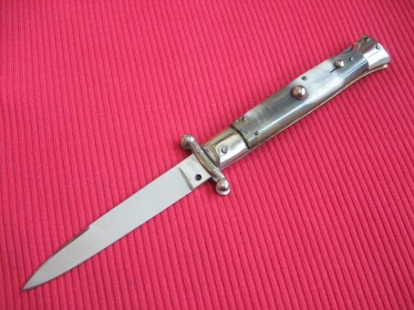 Vintage 1960's Italian "INOXID" Swing Guard STILETTO Switchblade