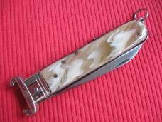 VINTAGE ROSA V. MANIAGO INOX STAMPED ITALIAN MANUAL SHELL PULLER KNIFE
