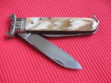 VINTAGE ROSA V. MANIAGO INOX STAMPED ITALIAN MANUAL SHELL PULLER KNIFE