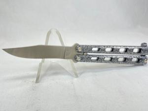 2003 BEAR MGC USA 113 Silver Vein Balisong Butterfly 