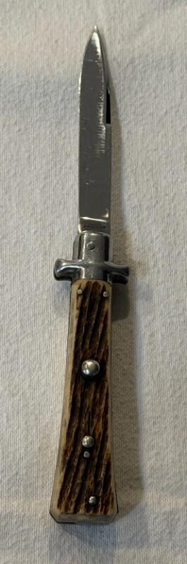 Bargeon Inox Stag Bone Handle Switchblade Knife Bargeon Inox Stag Bone Handle Switchblade Knife