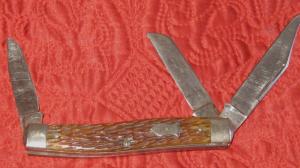 SCHRADE WALDEN 3 blade stock knife w/peach seed bone scales