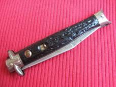 Colonial Shur-Snap Bow Tie Fish Tail Prov. U.S.A. Switchblade Knife