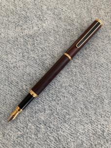 Beautiful Custom-Turned, Hand Crafted, Wood FOUNTAIN PEN, IRIDIUM Point in Custom Wood Case