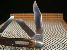 SCHRADE OLD TIMER 858OT LUMBERJACK VINTAGE U.S.A. CARBON STEEL BLADES UNUSED POCKET KNIFE W/SHEATH