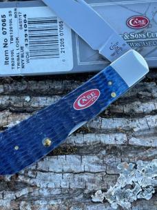 CASE XX ** 2017 NAVY BLUE RED CASE SHIELD TRIBAL LOCK
