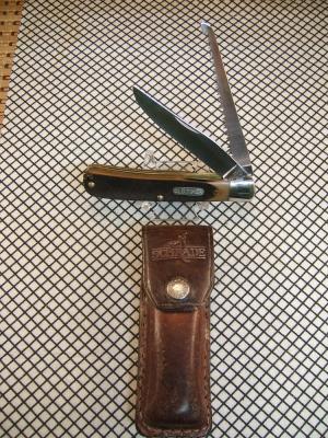 SCHRADE OLD TIMER 97OT BUZZSAW TRAPPER VINTAGE U.S.A. CARBON STEEL BLADE POCKET KNIFE WITH SHEATH