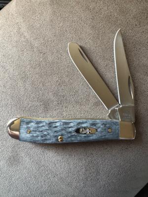 Case Pocket worn gray bone mini trapper
