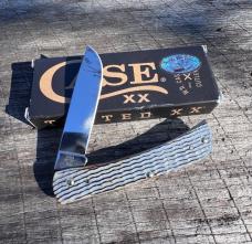 Case Tin Roof Sod Buster Jr. 