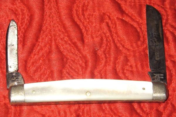 NEW YORK KNIFE CO (Hammar Brand) 2 bl Congress w/Pearl scales NEW YORK KNIFE CO (Hammar Brand) 2 bl Congress w/Pearl scales