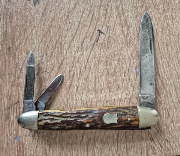 Antique Sheffield Whittler Pocket Knife – LBL England – Black Diamond Steel (c.1905–1918) Antique Sheffield Whittler Pocket Knife – LBL England – Black Diamond Steel (c.1905–1918)