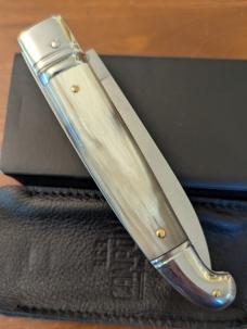 NIB AGA Campolin Old Style 21cm - 8" Birdbeak leverlock in Blonde Brazilian Horn 