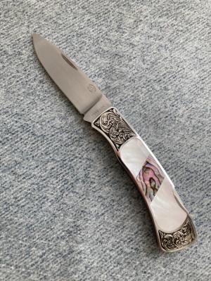 Vintage HANWEI(Paul Chen) ROCK CREEK ACADIA Interframe Pearl/Abalone Engraved, Lockback Folder - MIB