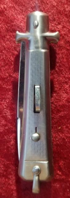 Vintage Small French Bargeon auto 