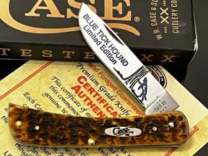 Case XX USA Blue Tick Hound ”006/020 Deep Color Etched Sodbuster Jr. Knife Peach Seed Bone.