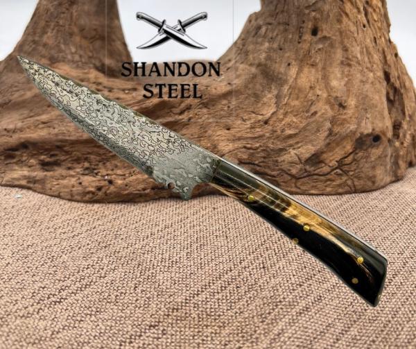 Custom Handmade Damascus Fixed Blade Drop Point Knife Horn Handle (C02) Custom Handmade Damascus Fixed Blade Drop Point Knife Horn Handle (C02)