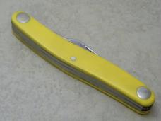 Kabar 1097 USA Yellow Birdseye Rivet Stockman Knife in Box
